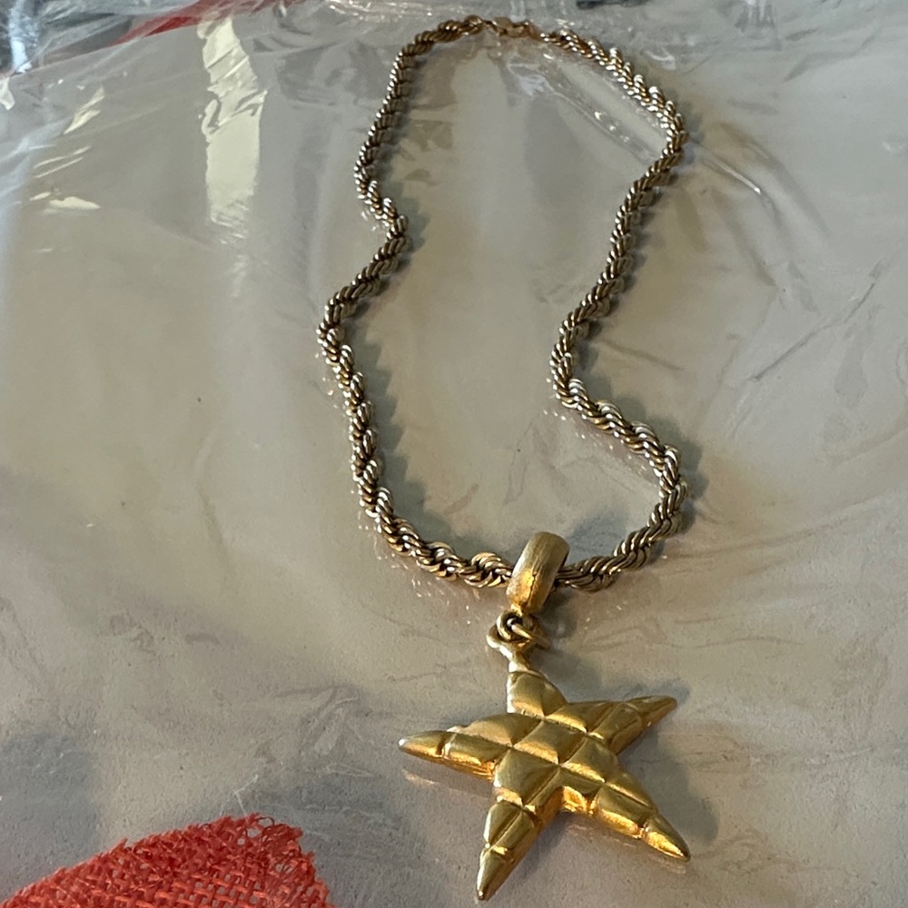 Vintage Gold Starfish pendant Twisted Rope Gold Necklace